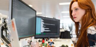 Prospek Bisnis Software House di Indonesia prospek bisnis software house