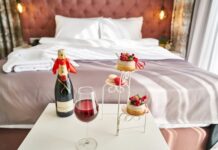 Cara Mendapatkan Upgrade Kamar Hotel: Tips Jitu Agar Liburan Anda Lebih Nyaman cara mendapatkan upgrade kamar hotel